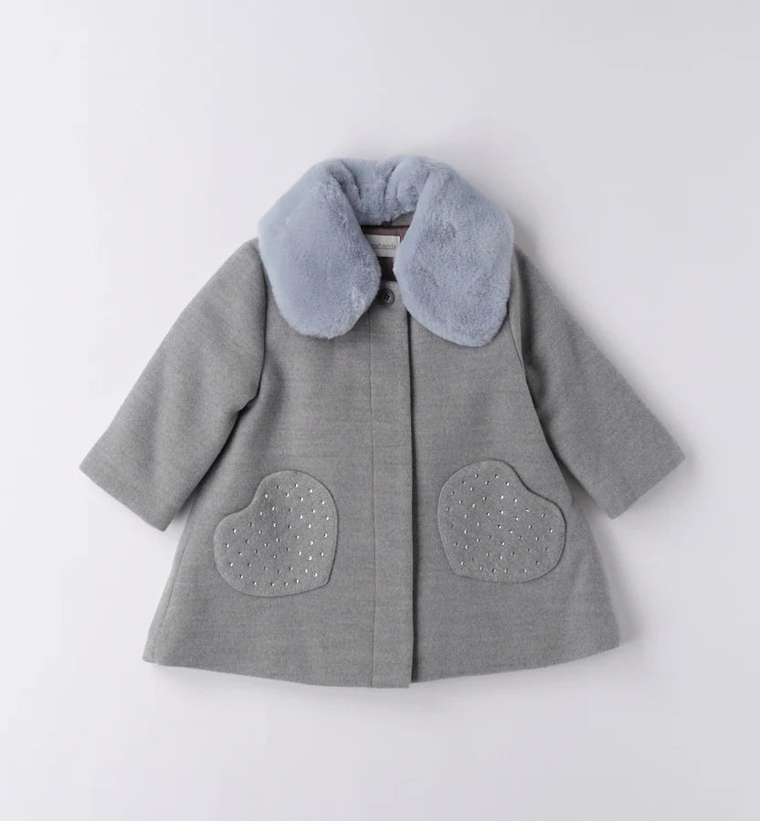 Cappotto bambina grigio con collo pelliccia e tasche cuori