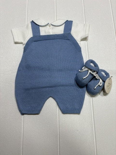 Salopette con babbucce in cotone.