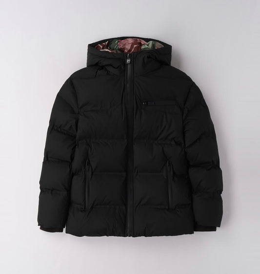 Piumino con cappuccio e apertura frontale con zip