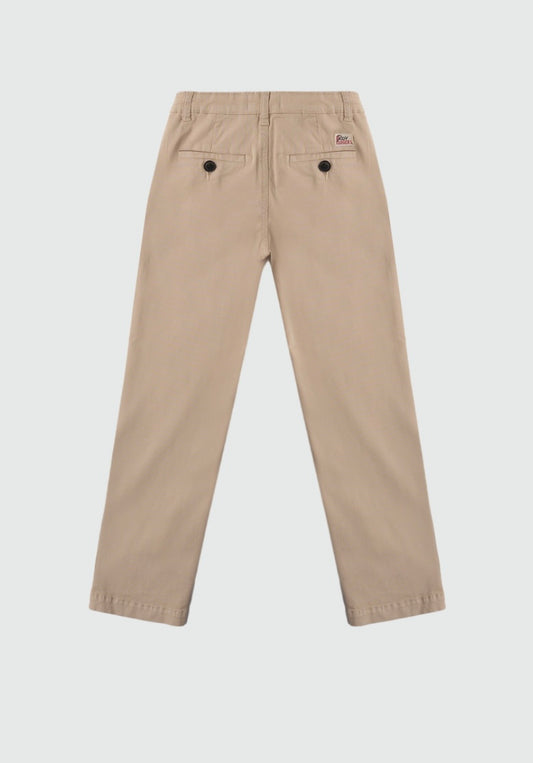 Pantaloni chino in tessuto navetta, vita media. Vestibilità regolare.