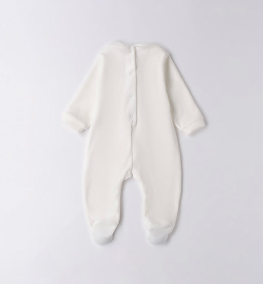 Tutina ciniglia con applicazione cuori nel colore panna