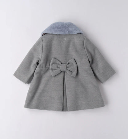 Cappotto bambina grigio con collo pelliccia e tasche cuori