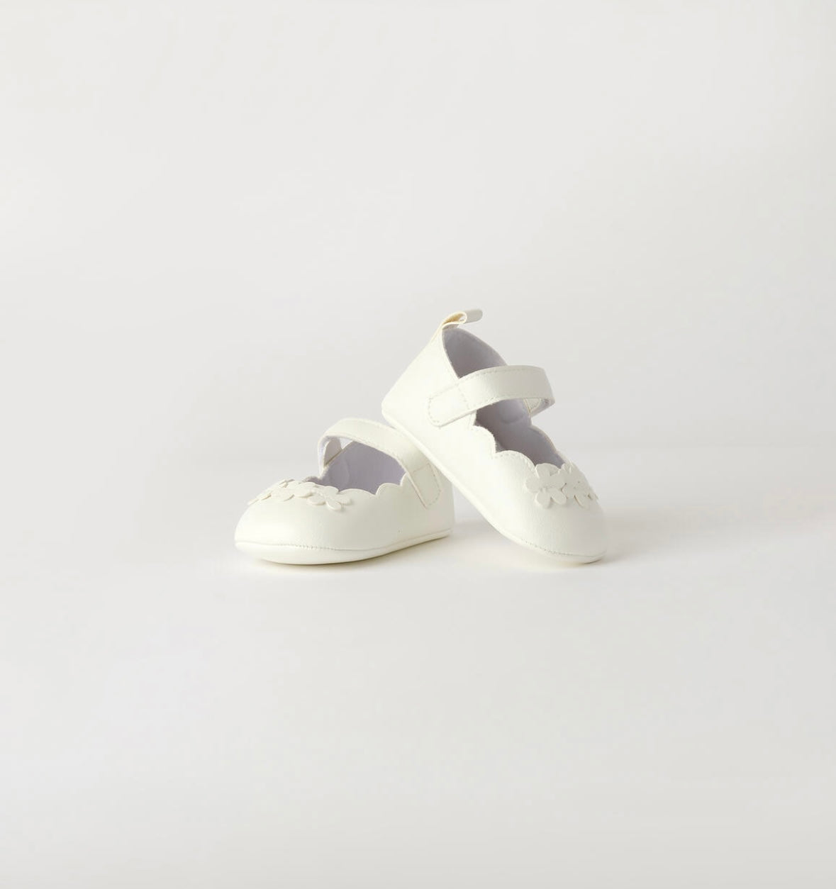 Scarpe bimba eleganti