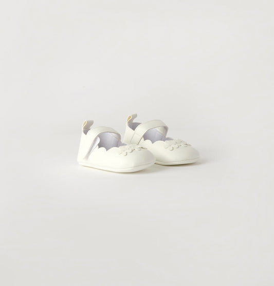 Scarpe bimba eleganti