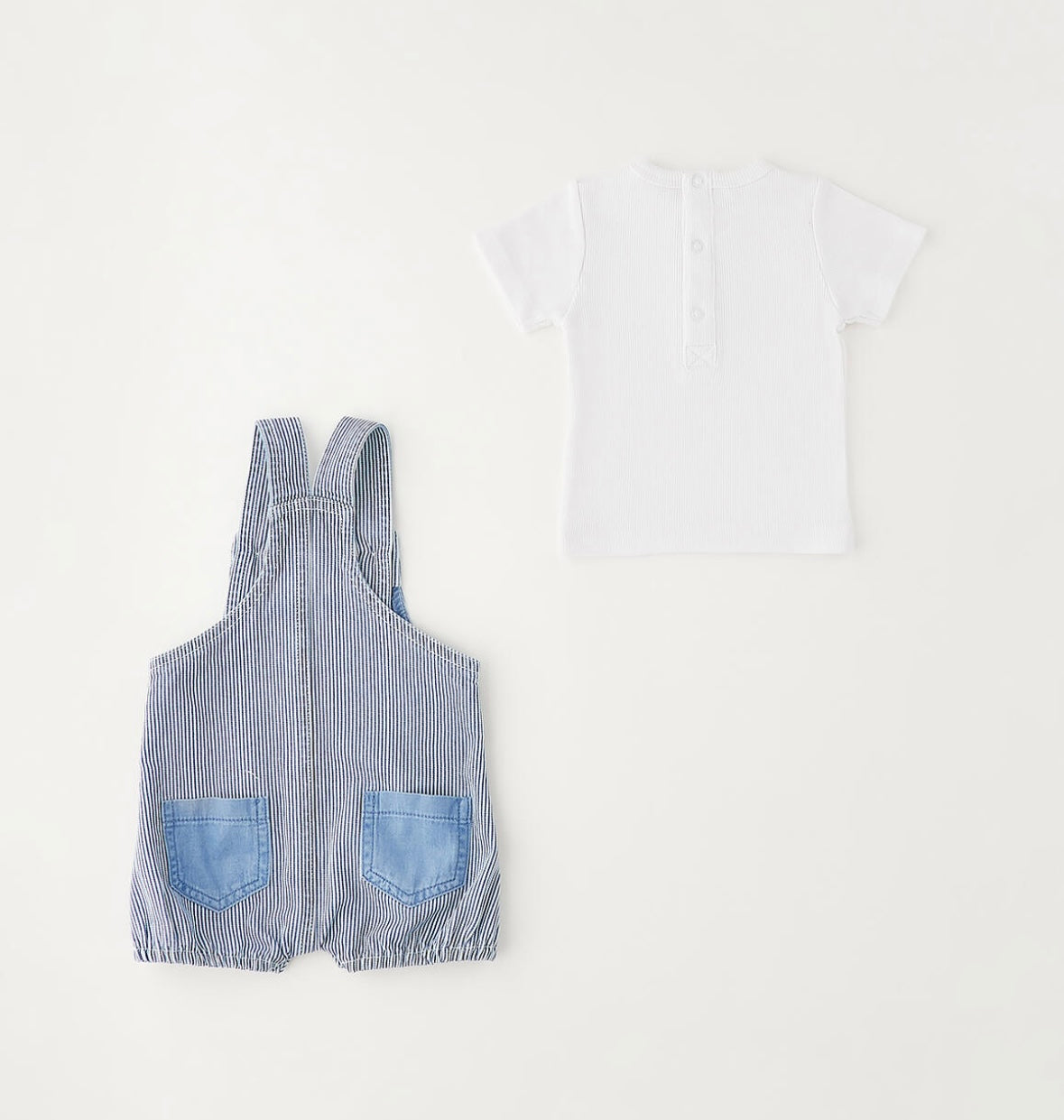 Completo estivo neonato composto da t-shirt e salopette