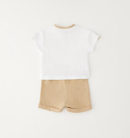 Completo estivo composto da t-shirt e short in muslin
