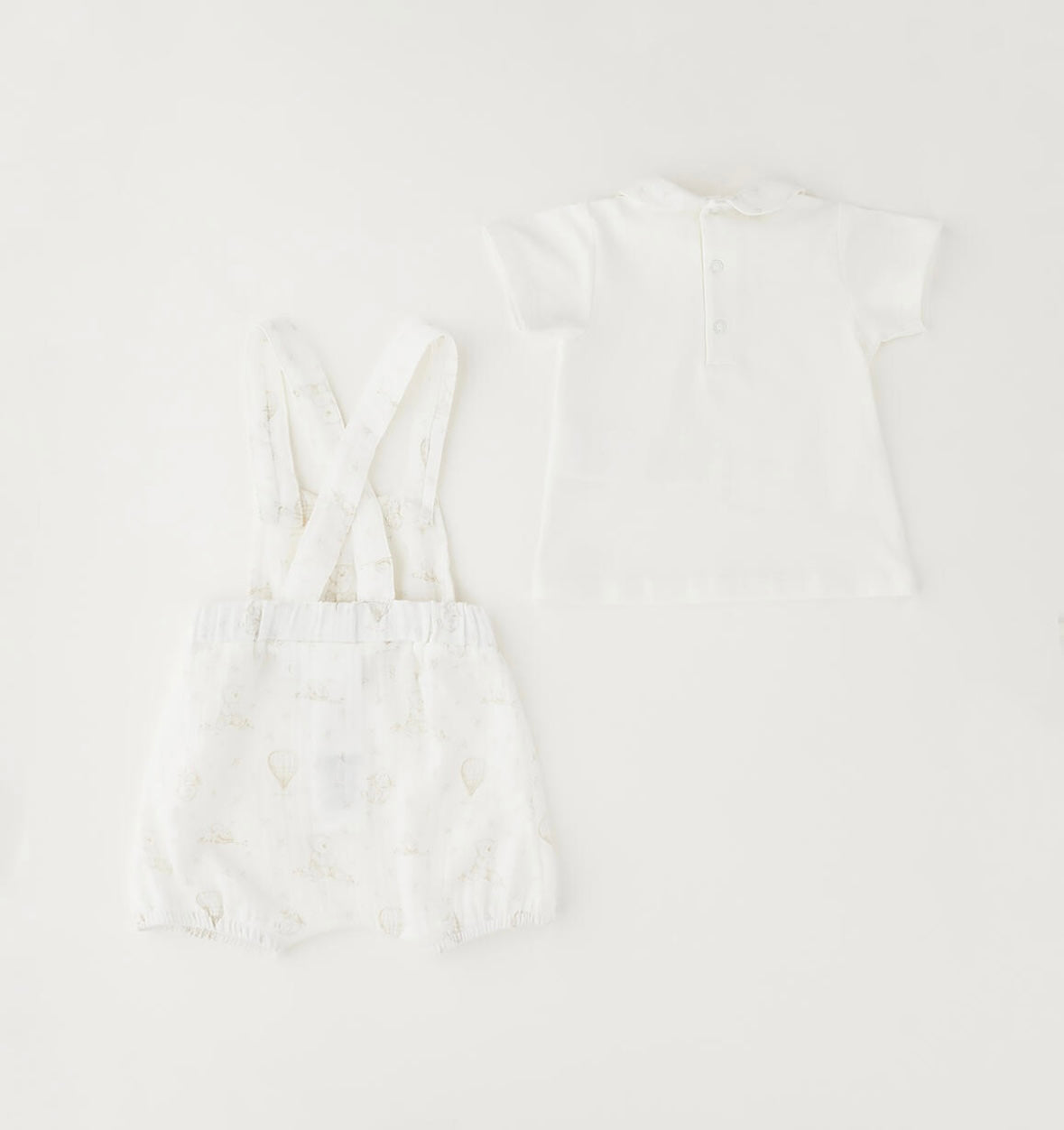 Completo unisex composto da t-shirt e salopette