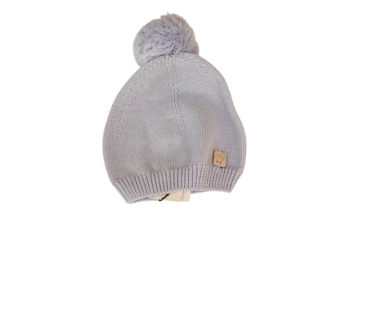 Cappellino pom pom in pura lana Merino nel colore celeste