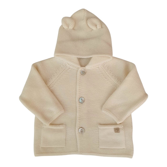 Cappottino con orecchie in pura lana Merino, nel colore panna.