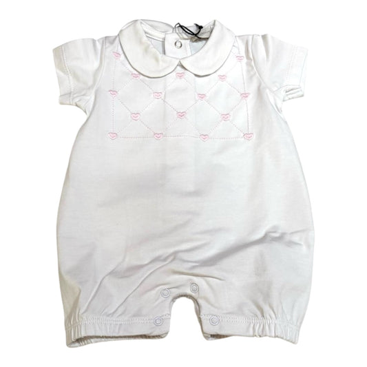 Pagliaccetto neonata con colletto , ricamo cuori rosa.