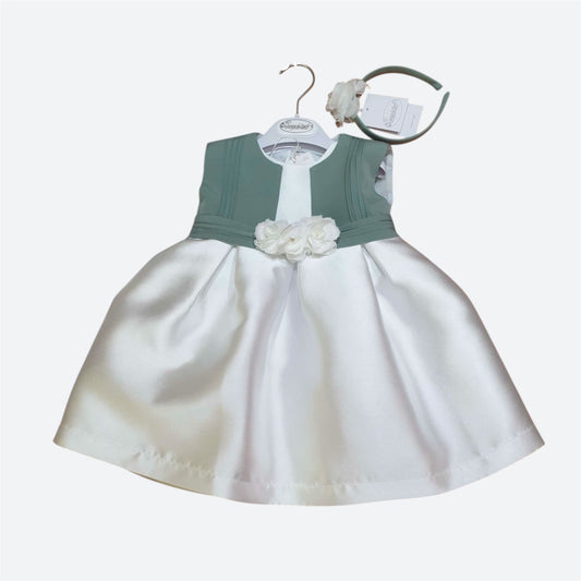 Abito da cerimonia bianco a pieghe con elegante giacchino corto sovrapposto verde salvia